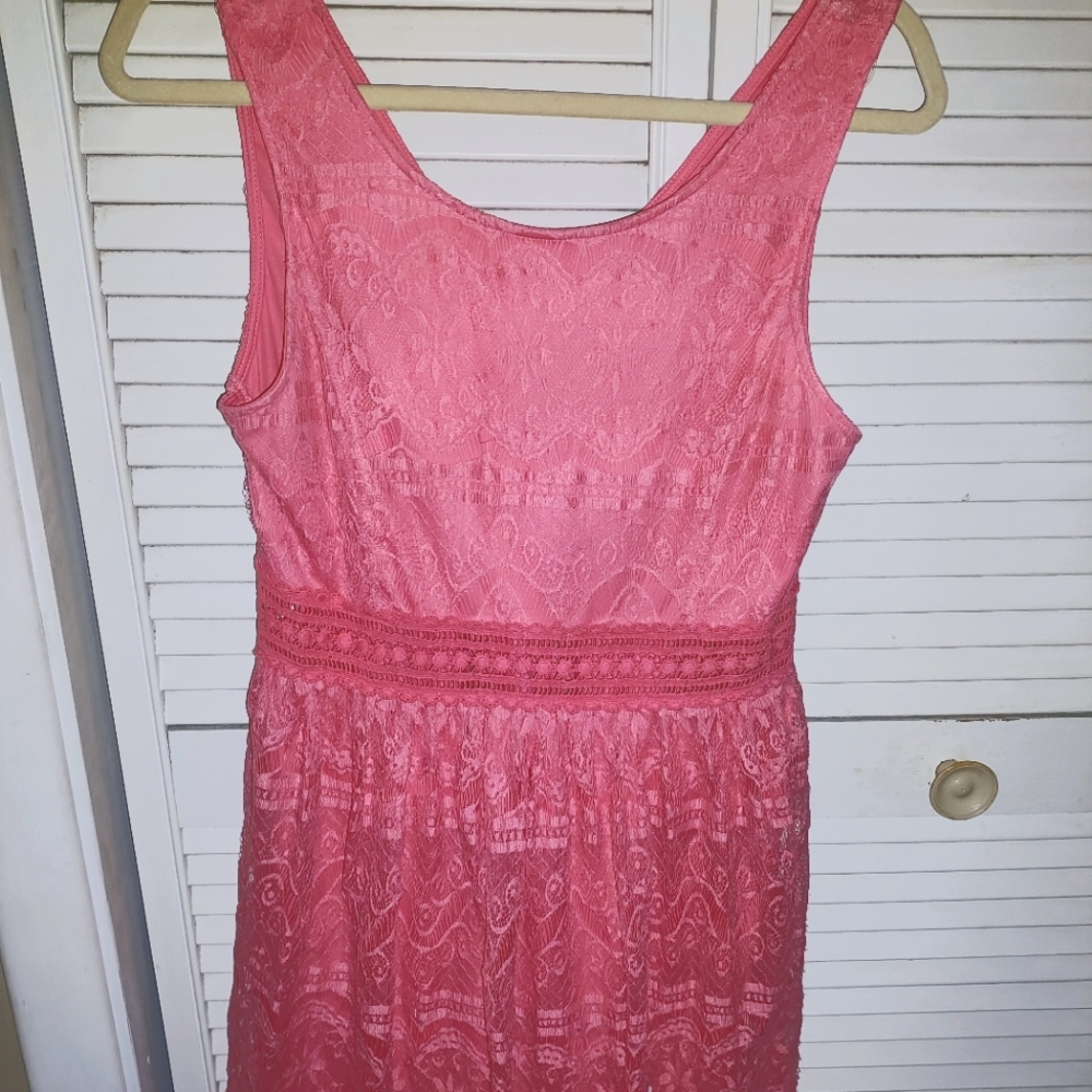 Forever 21 spring coral lace dress